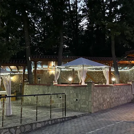 Ξενοδοχείο Kompleks Koral